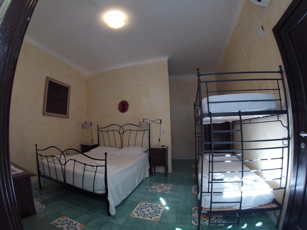 Affittacamere Sandomenico Marina di Camerota Ruang foto